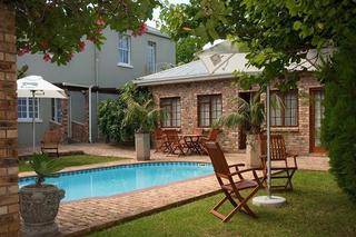evelynhouse grahamstown accommodation